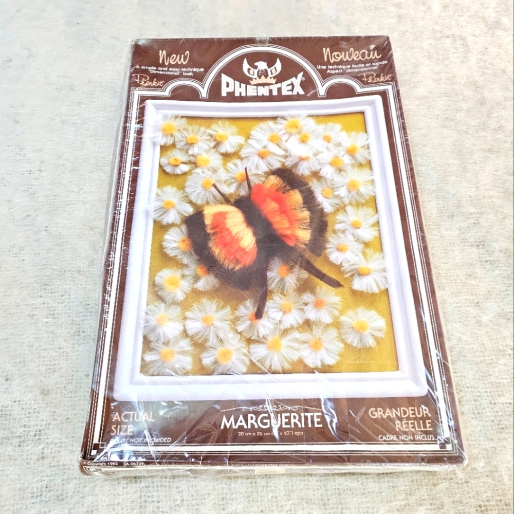 Vintage Phentex Wall Decor Kit